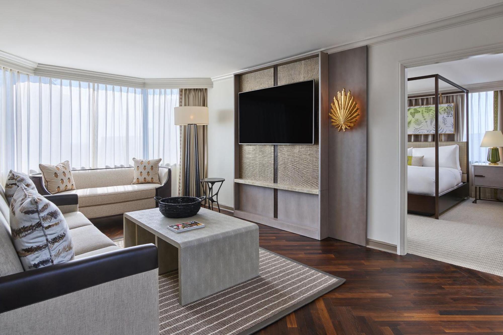 Buckhead & Peachtree Suite 1 Bedroom Suite 1 King