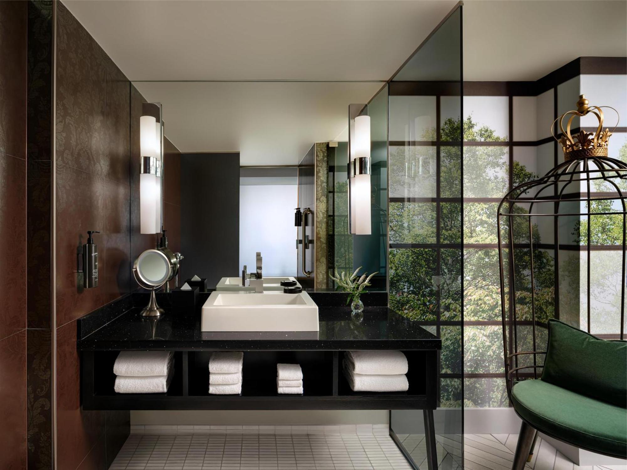 Midtown View Suite